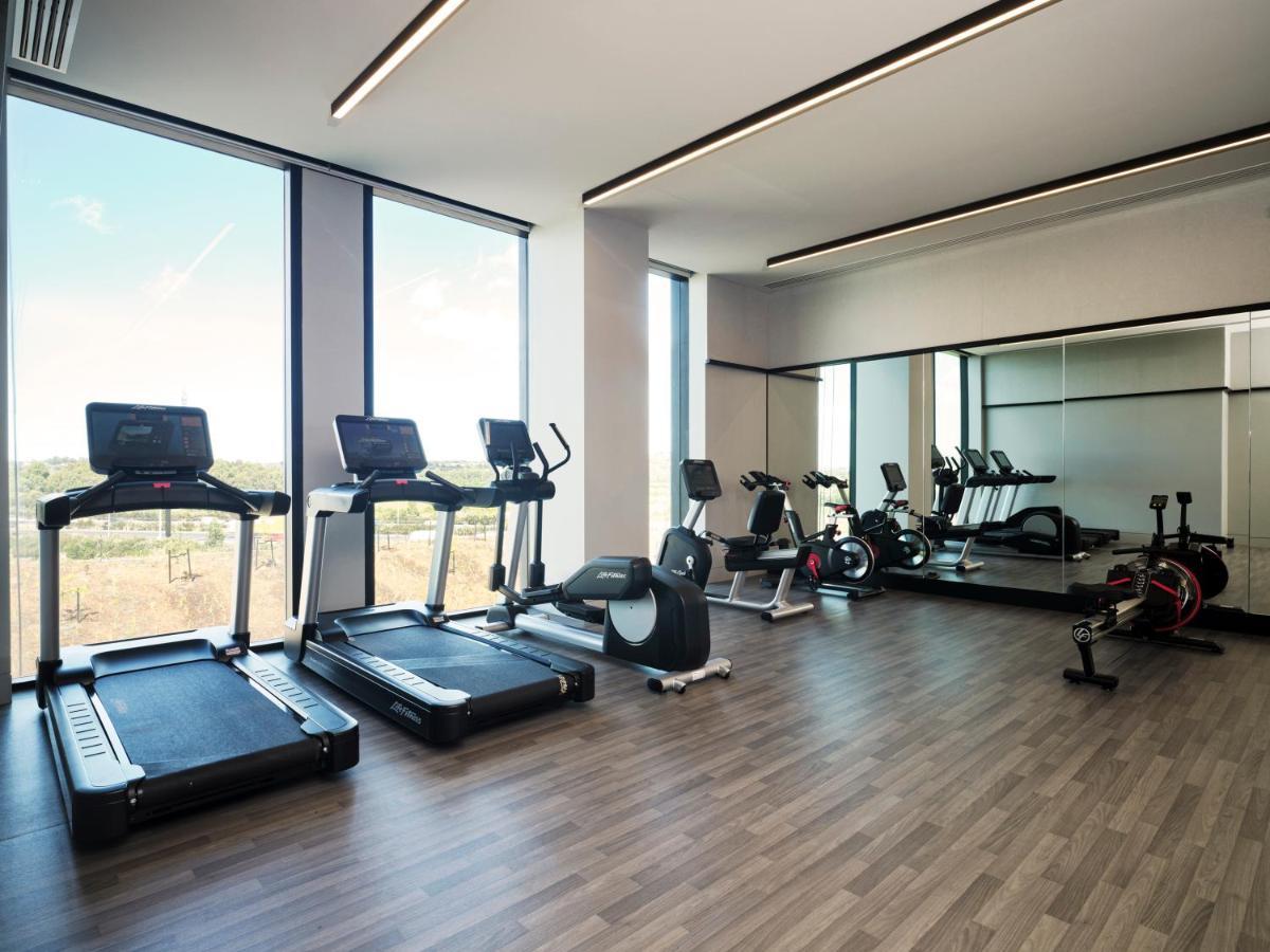 Hyatt Place Melbourne Caribbean Park Scoresby Екстериор снимка