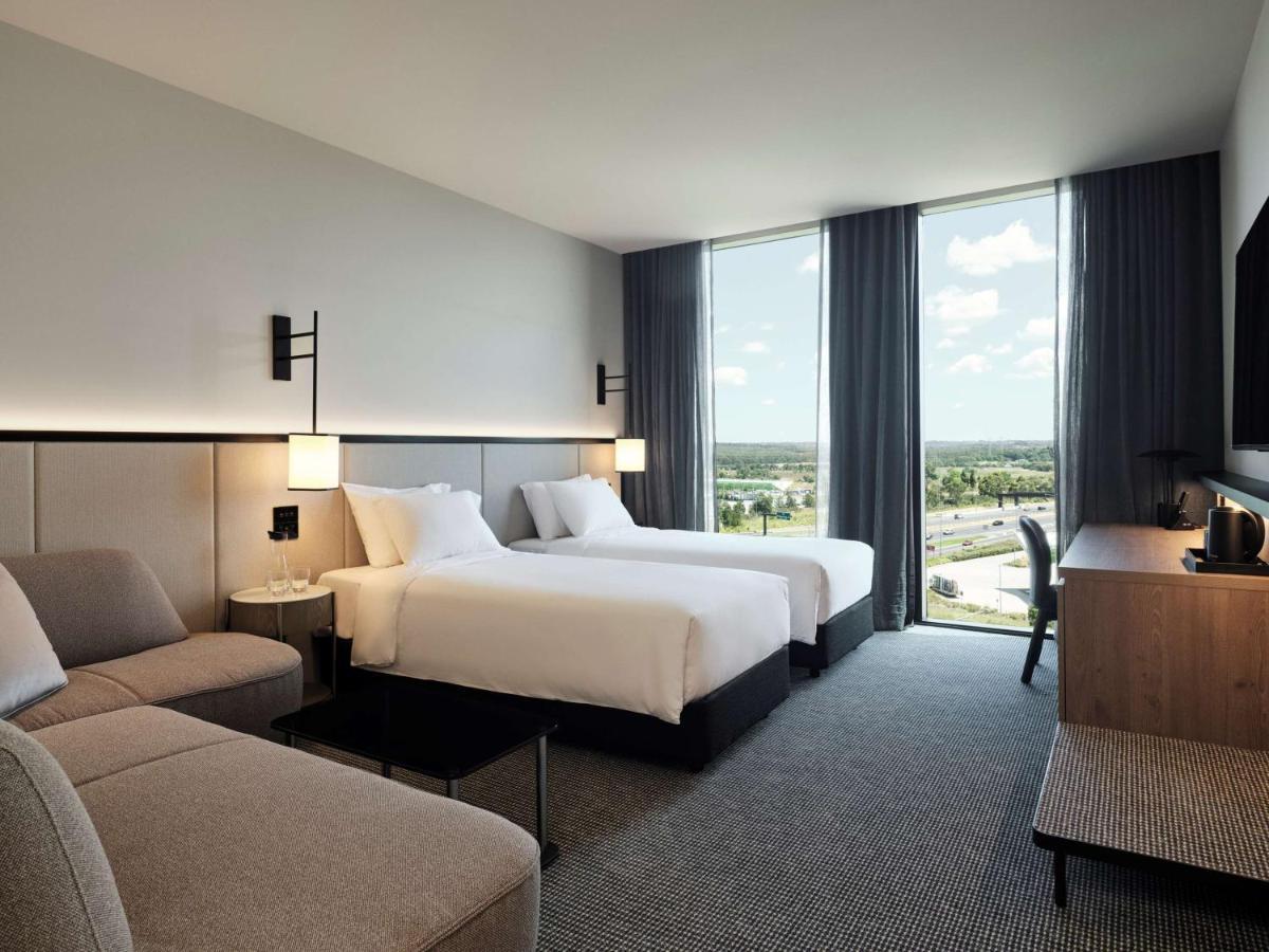 Hyatt Place Melbourne Caribbean Park Scoresby Екстериор снимка