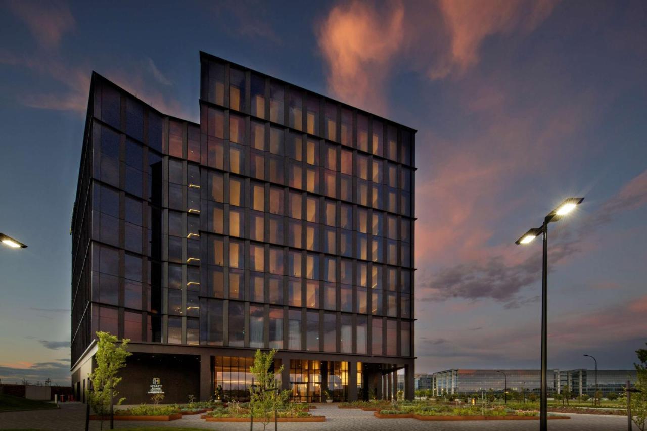 Hyatt Place Melbourne Caribbean Park Scoresby Екстериор снимка