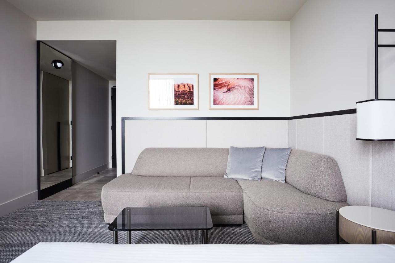Hyatt Place Melbourne Caribbean Park Scoresby Екстериор снимка